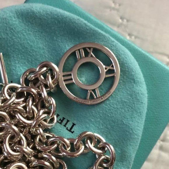 (SOLD)Tiffany & Co. Atlas Collection Link Toggle Necklace - Picture 4 of 13